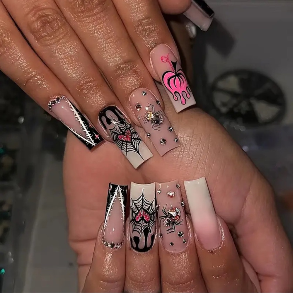 Press-On Nails, NIB, Beautiful Instant Manicure, DIY, Save Money